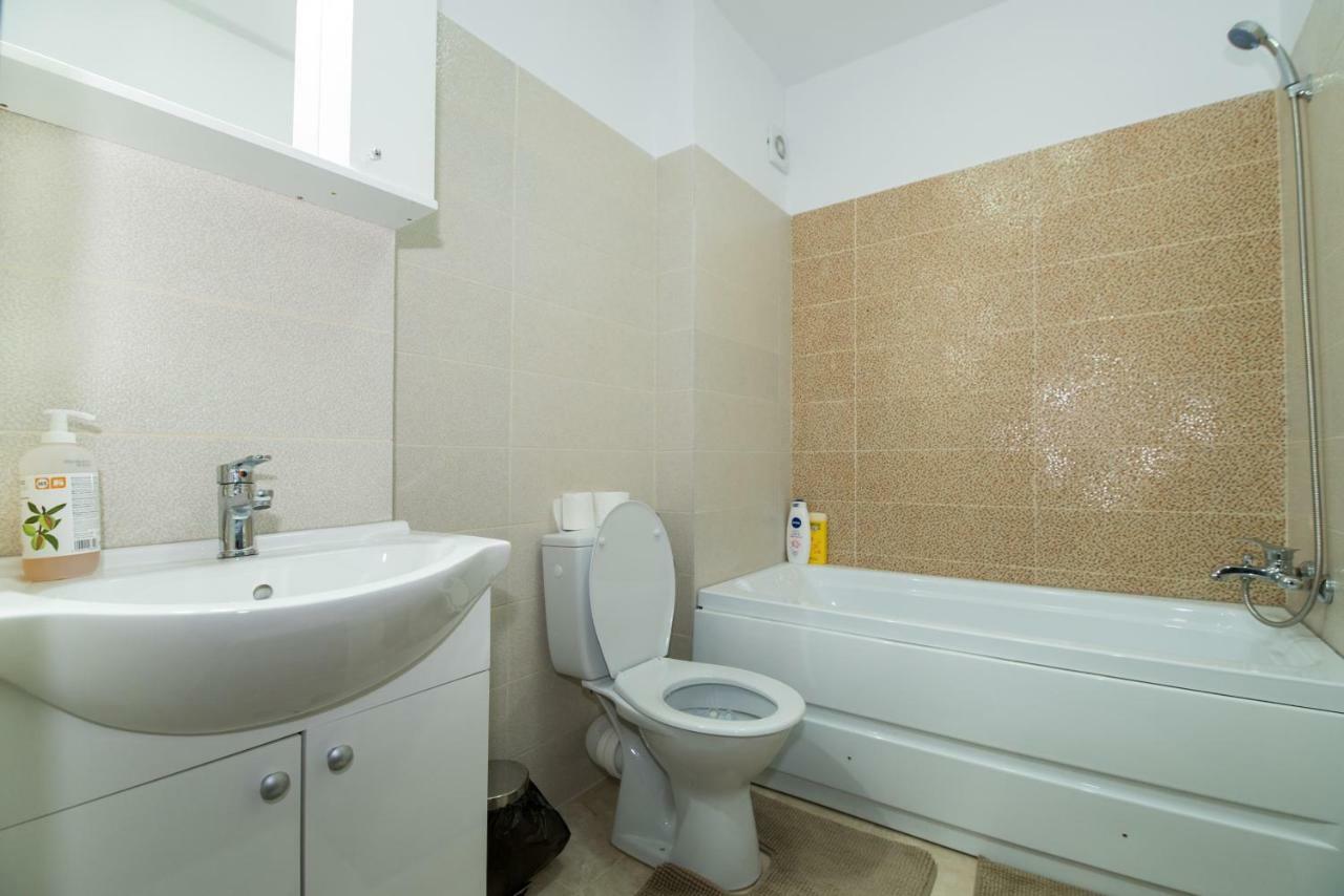 Appartement Rezident Militari à Chiajna Extérieur photo