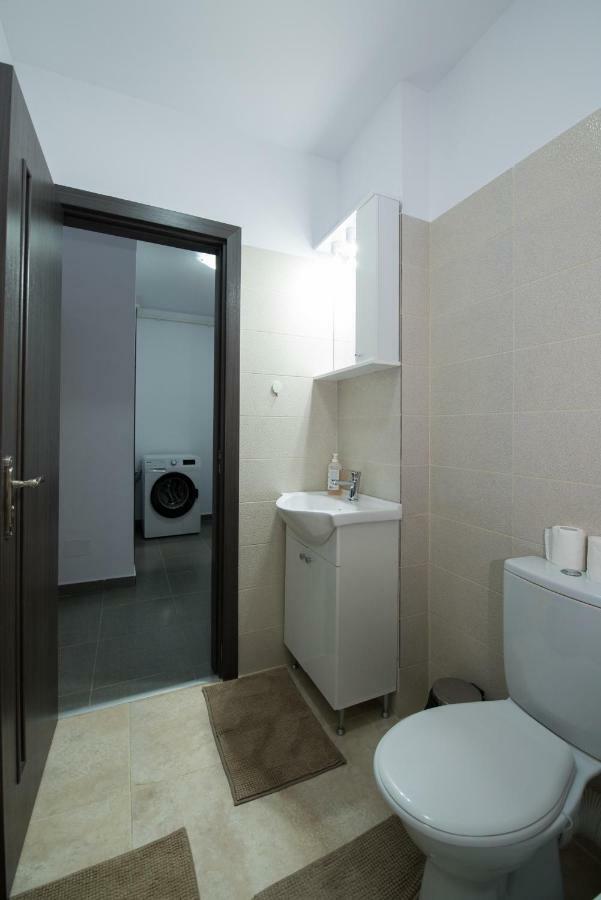 Appartement Rezident Militari à Chiajna Extérieur photo